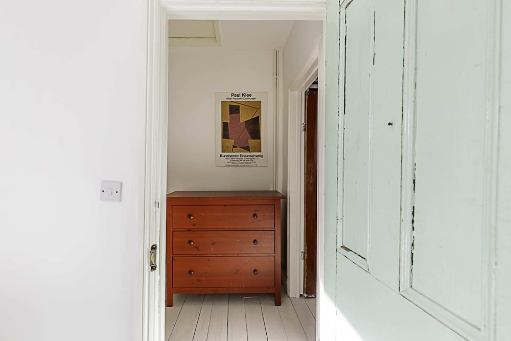 Hackney - Victoria Park: Generous 2 Bed Terrace