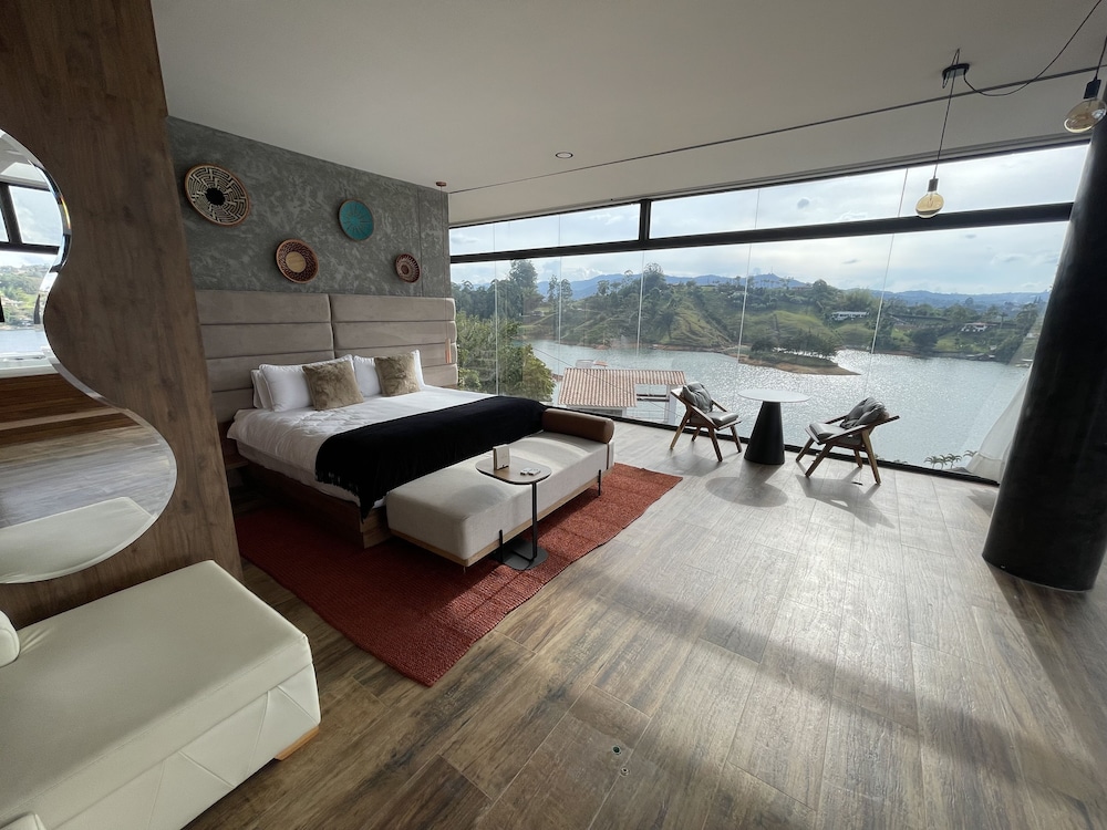 Vivanti Resort 48