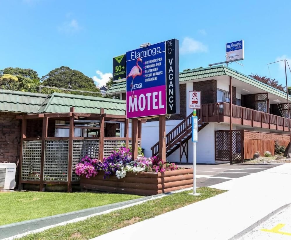 Flamingo Motel