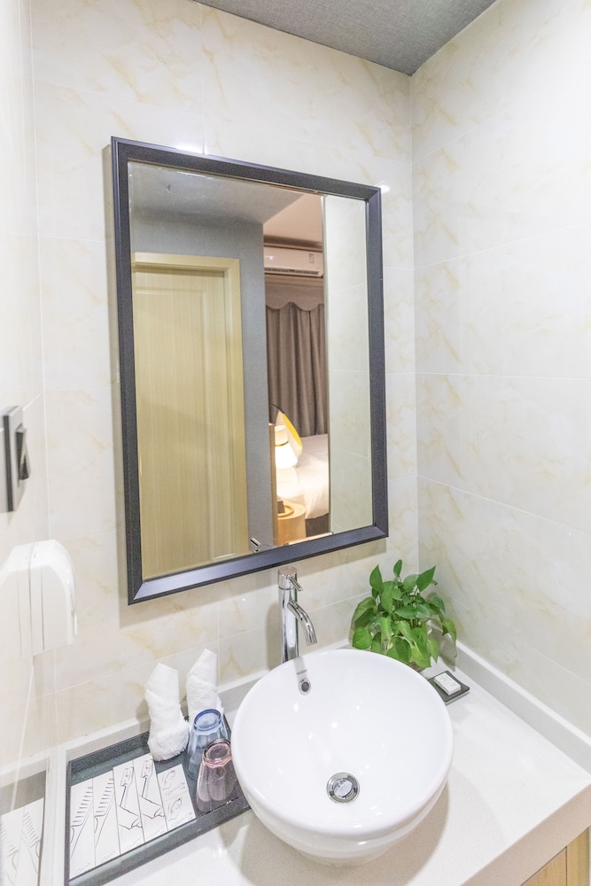 Guangzhou Imin Hotel view 3
