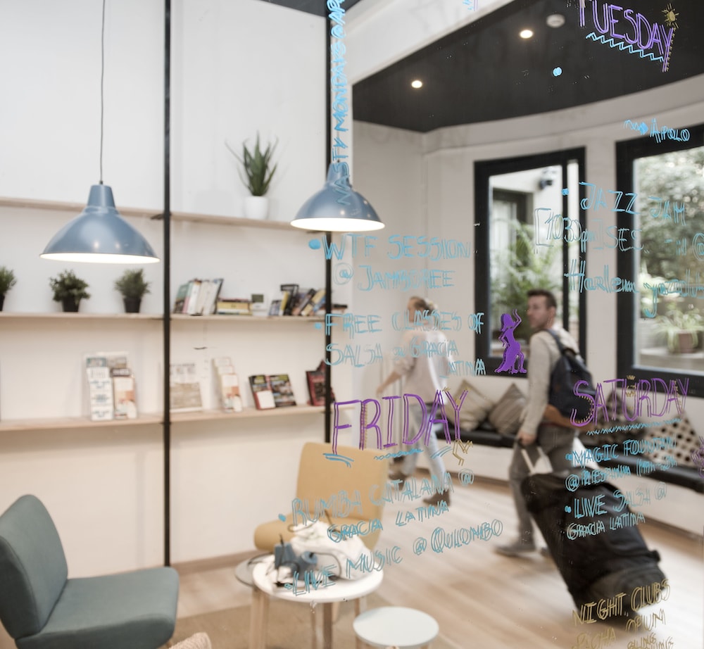The Central House Barcelona Gracia - Hostel