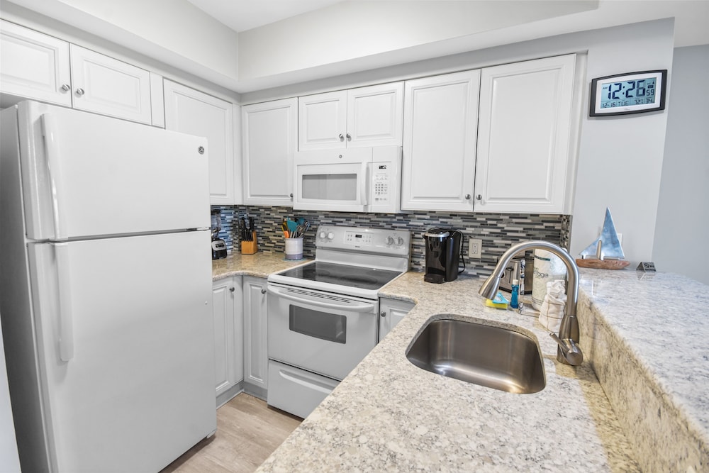 Southwind 204 1 Bedroom Condo