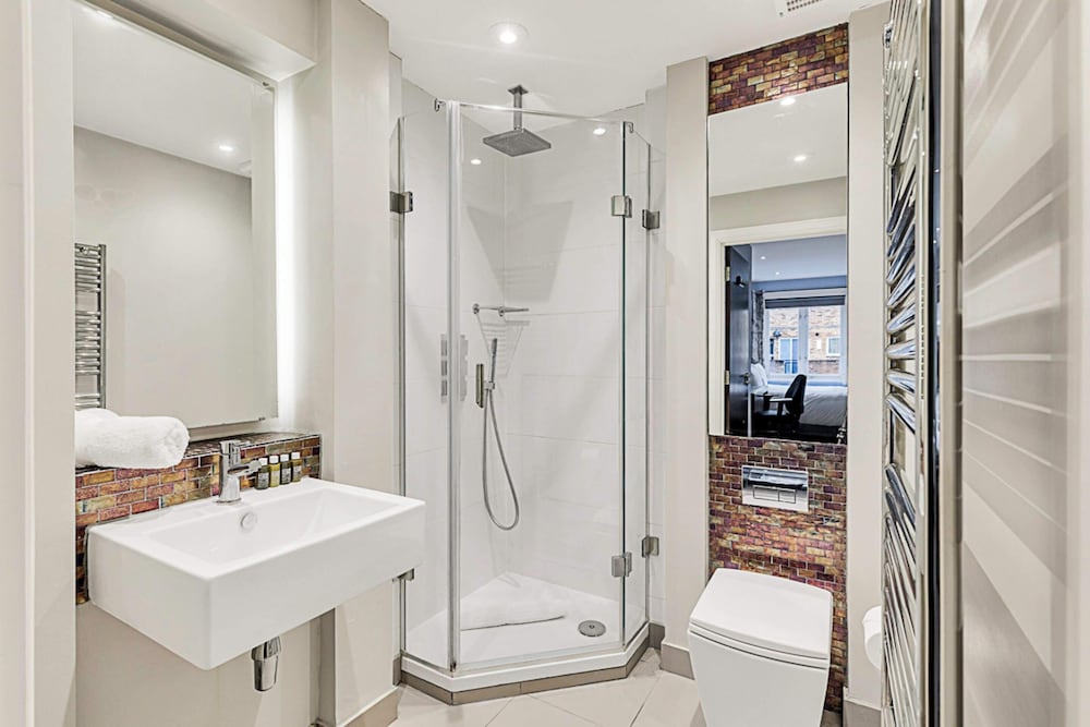 Vibrant Shoreditch Getaway