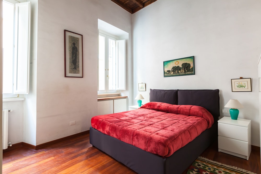 Luxury Trevi Apartment