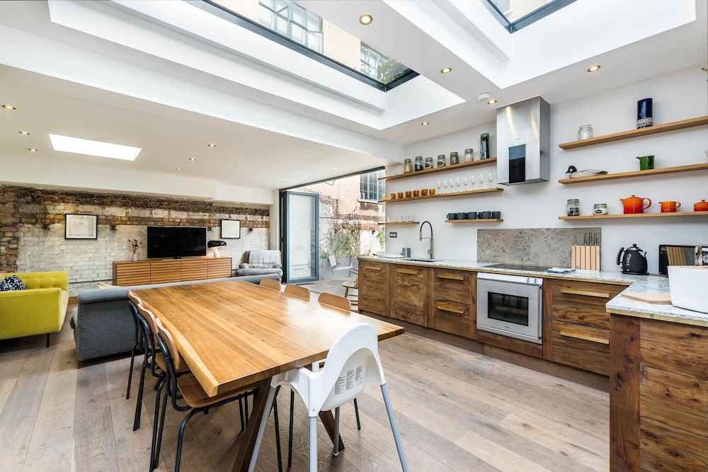 Stunning 3BD Flat With Garden in Shoreditch Zone 1