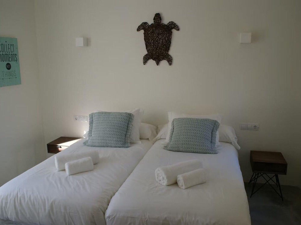 Charming Villa With sea Views