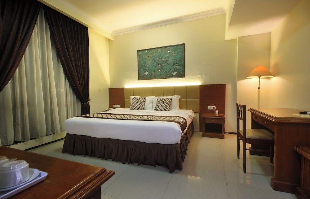 Hotel Grand Trisula Indramayu