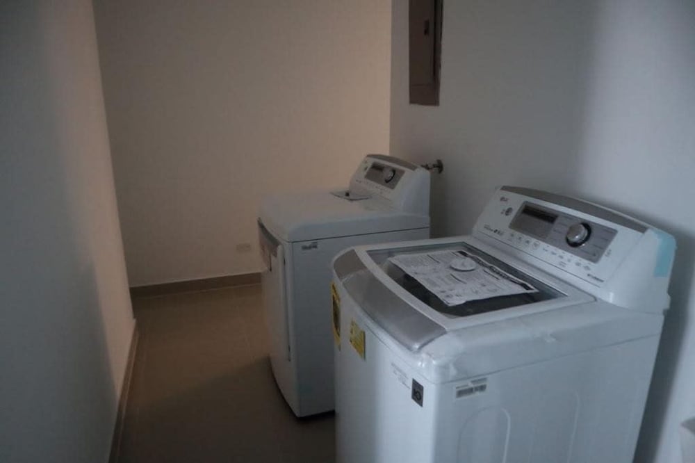 East Tower - Spacious 3 Bed Apt in Costa del Este