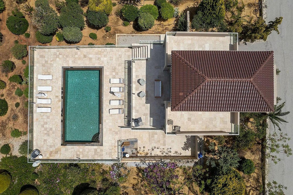 Tersanas Villas