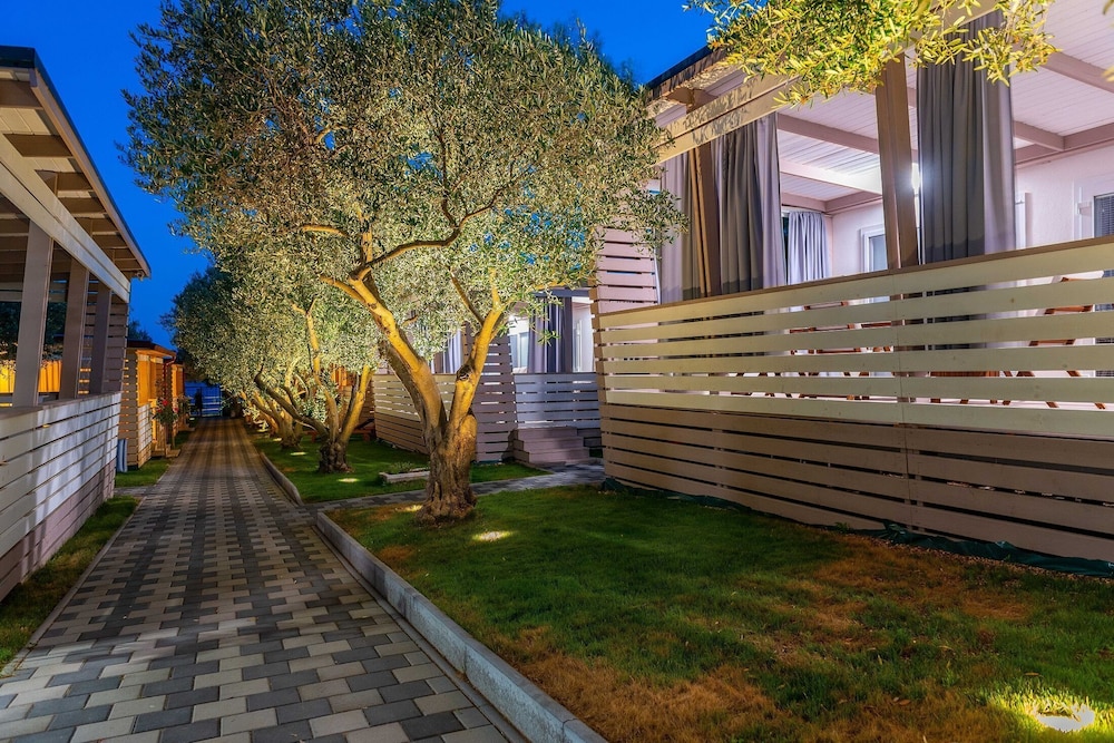 Mobile Home Pecten Exclusive 2 en Pakostane