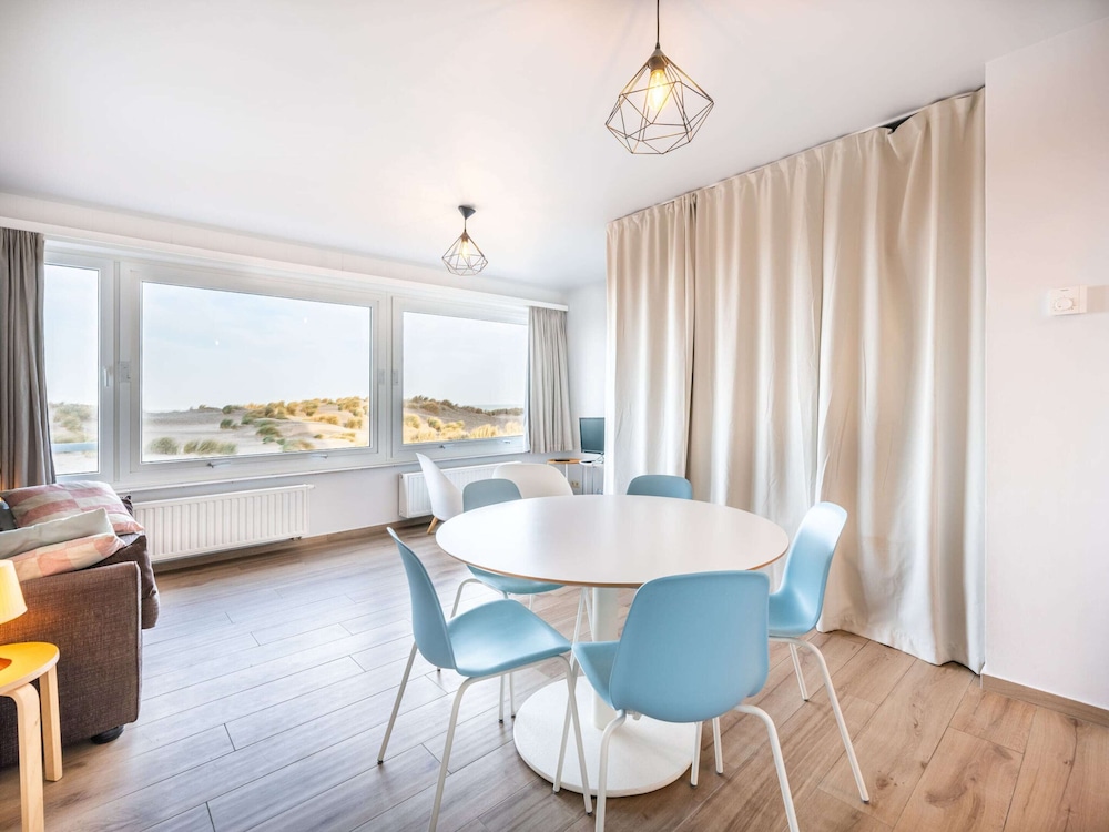 Studio in Oostduinkerke With Sea View