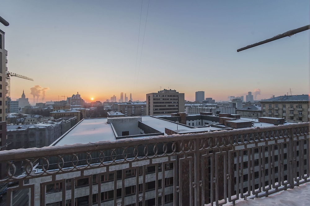 GMApartments 4 rooms with mansard on Tverskaya