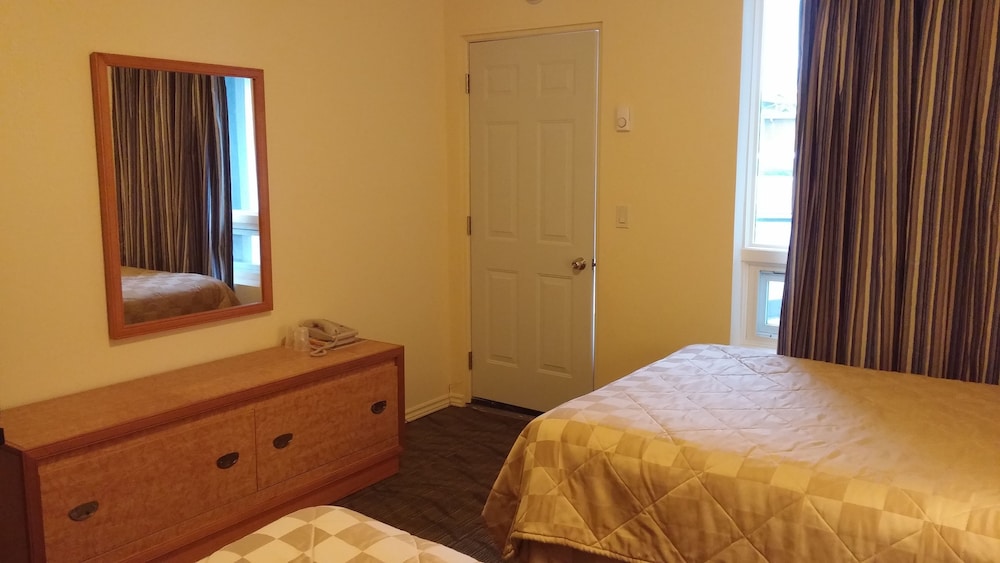 Windsor Vacations - Traveller's Choice Motel - Property Image 13