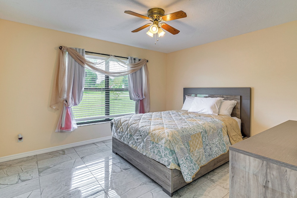 11 Mi to Dtwn: Ocala Home w/ Screened-in Lanai! view 5