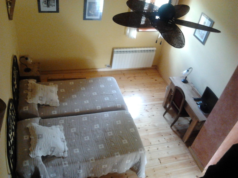 Photo 38