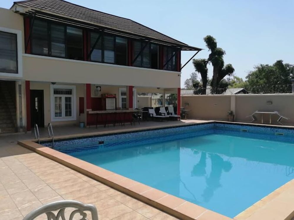 Waxride Residence