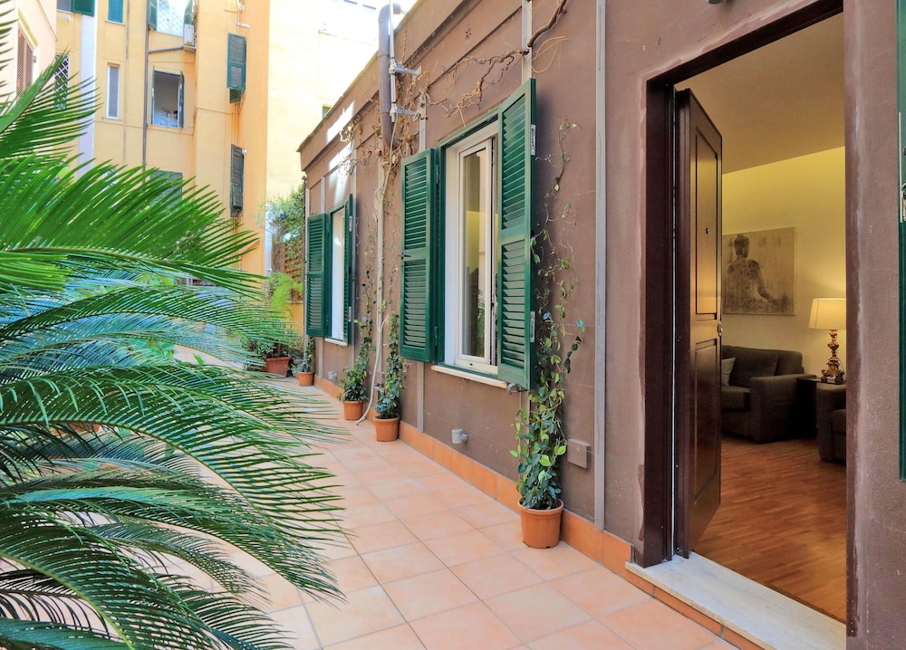 Il Cortile al Vaticano Studio