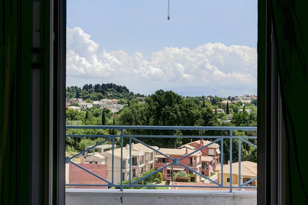 L'appartment de la riviere  by CorfuEscapes view 2