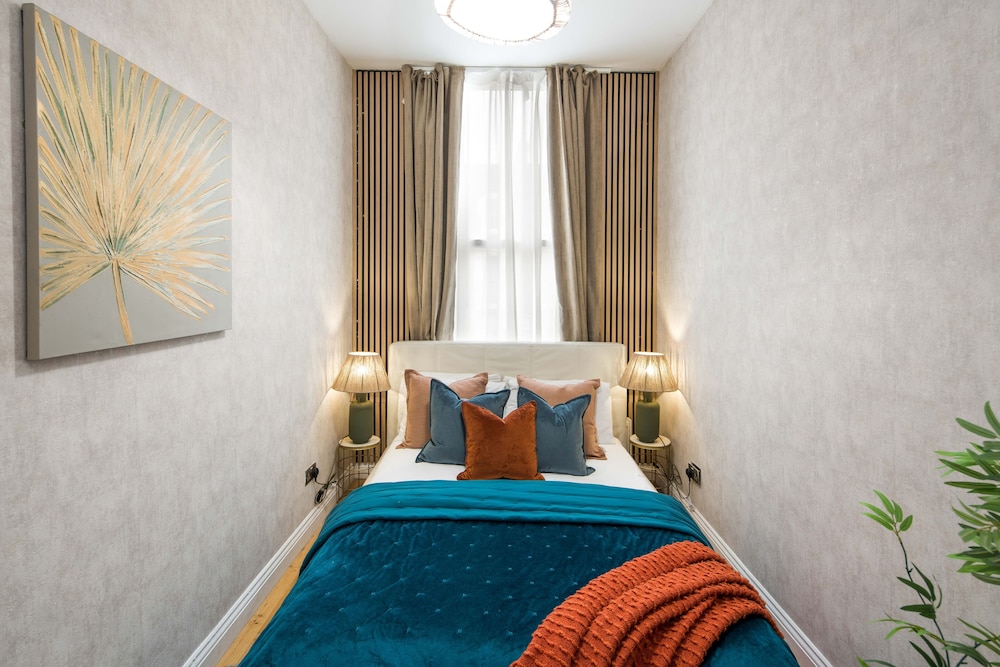 Charming 1-bed Apartment in London view 4
