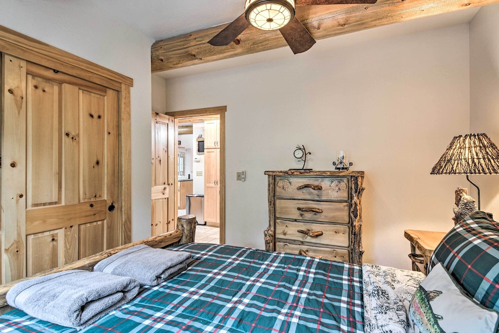 2 Cabins: Group & Family Getaway in Arnold! view 5