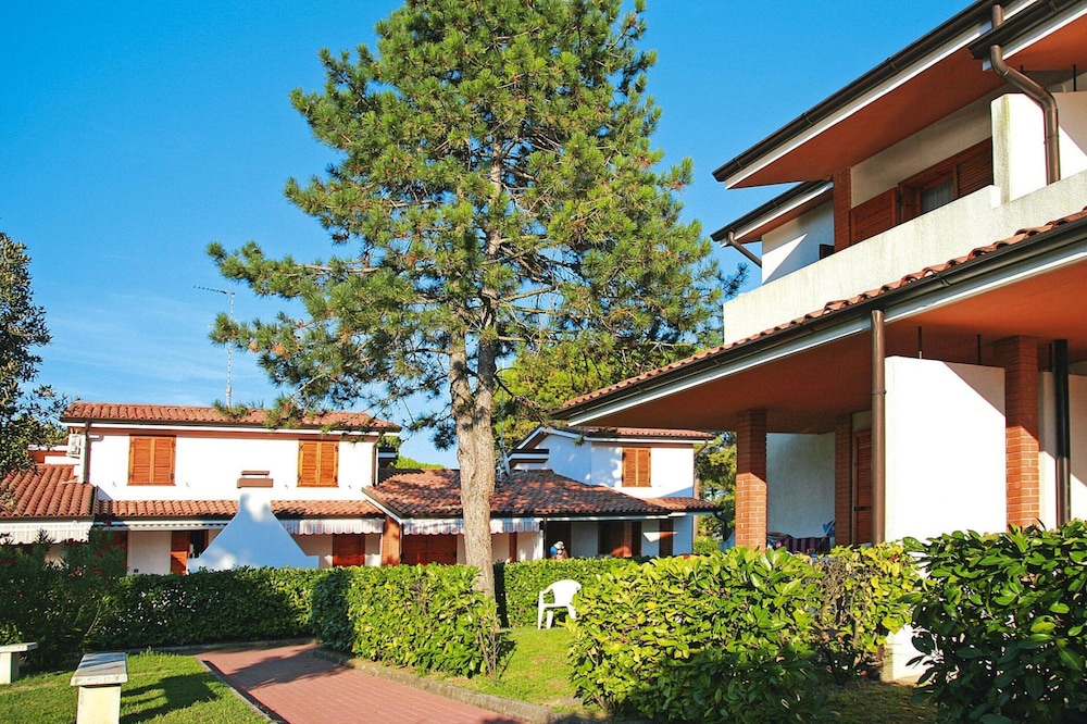 Apartment in Italy Near Sandy Beach