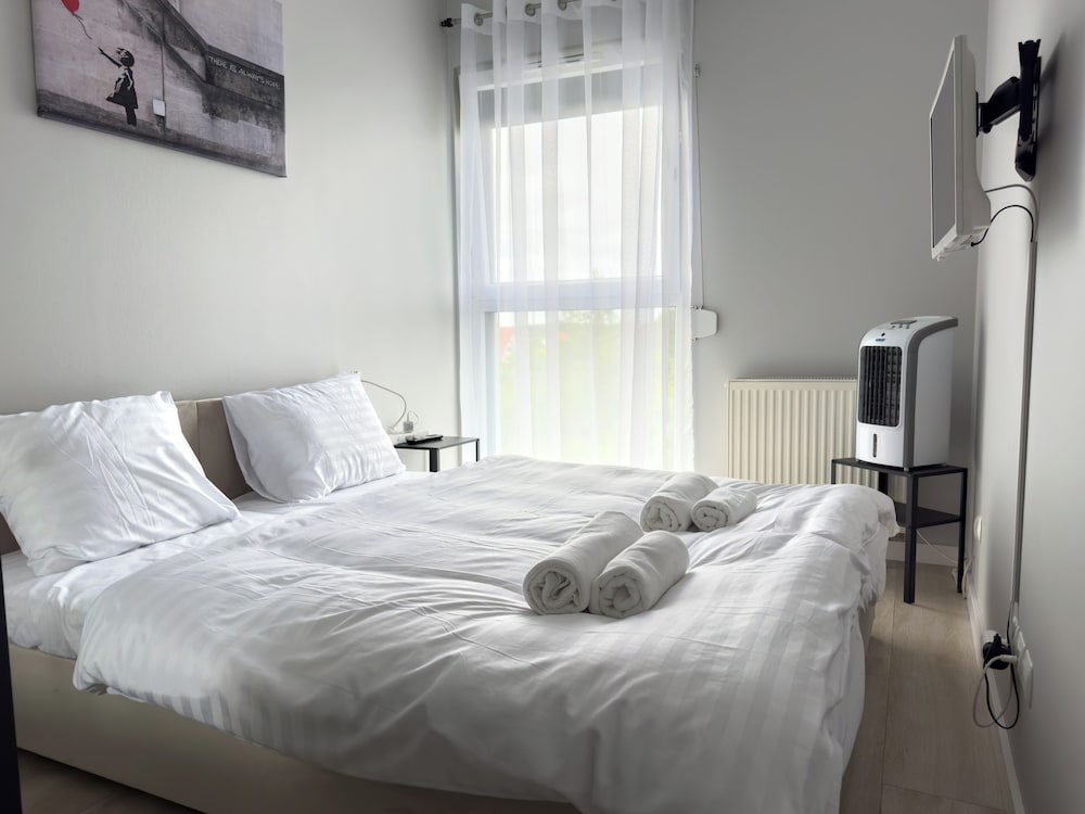 RentPlanet - Apartament przy Lotnisku