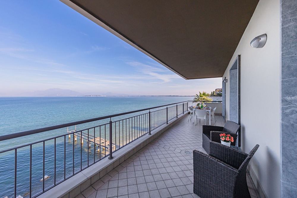 Residenza Miralago - 20 Porzia - Locazione BK