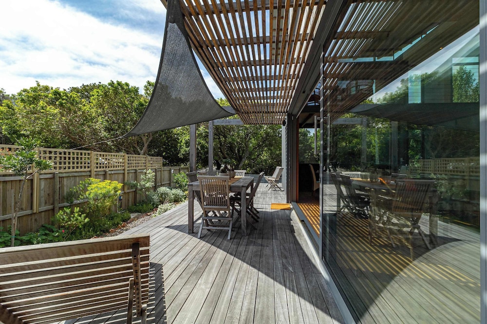 Luxury Eco Haven With Garden Cottage - Hout Bay