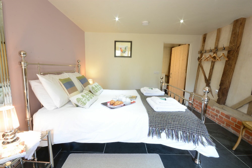 Yew Tree Farm Barn, Worlingworth