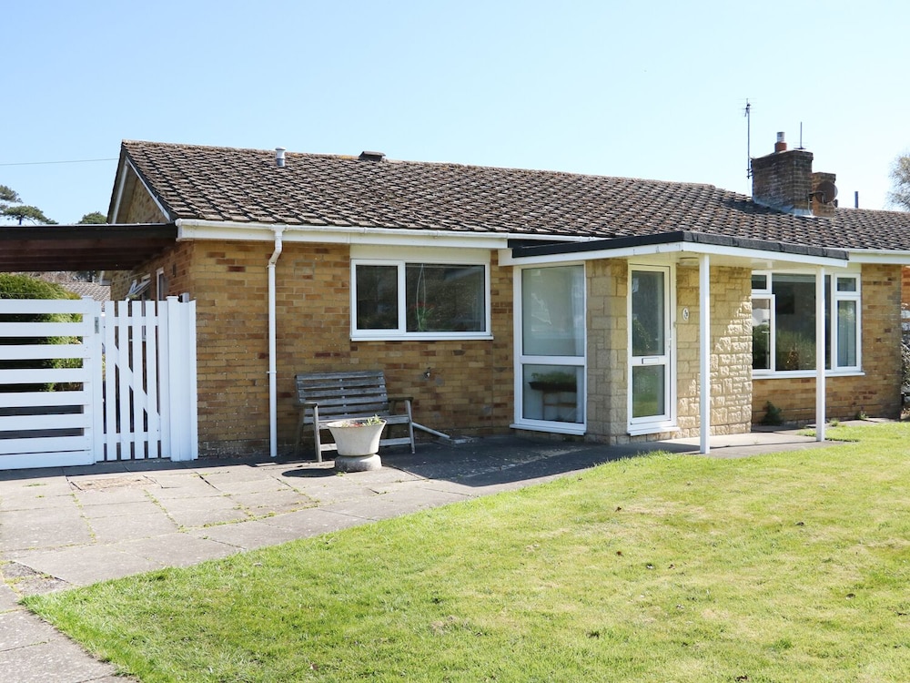 Christchurch Vacations - Sengador - Property Image 1