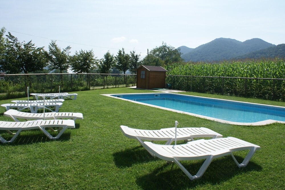 Casa Rural Mas Prat en Santa Margarita de Bianya
