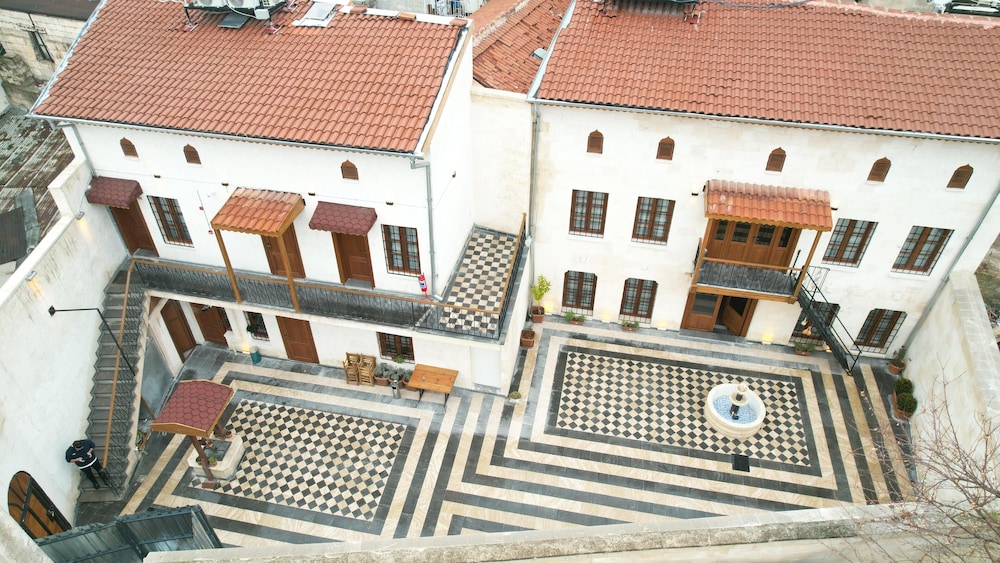 ALİ RIZA BEY KONAĞI