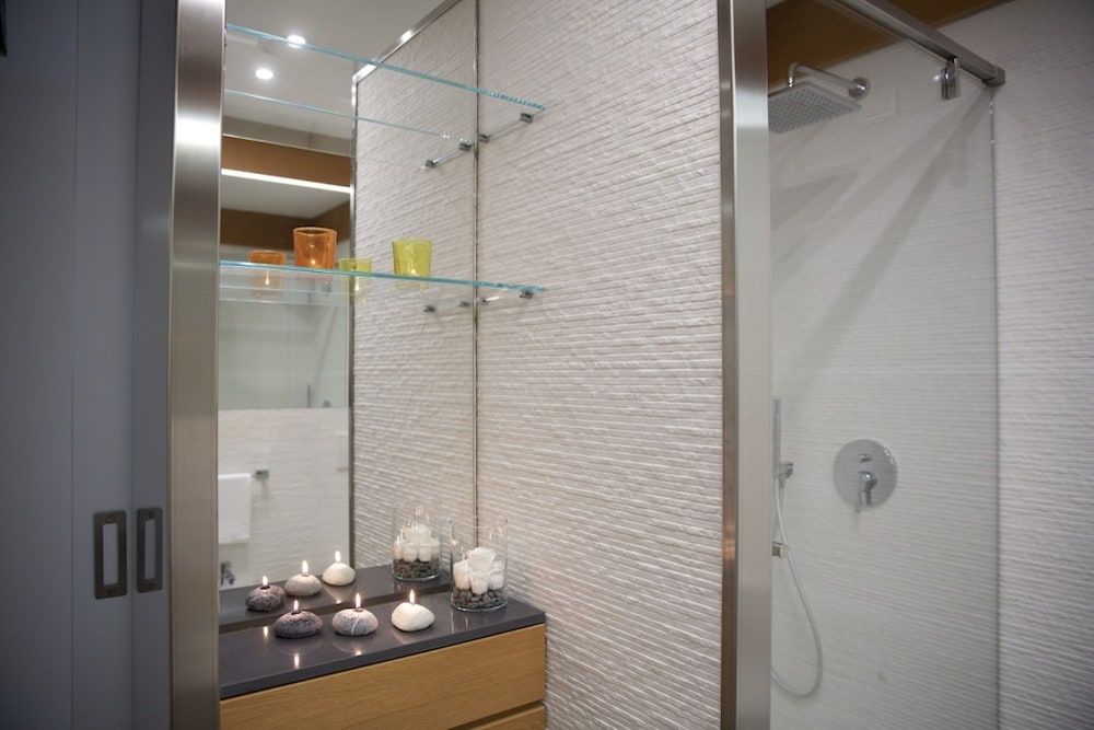9Trip Stay in Soho Residence