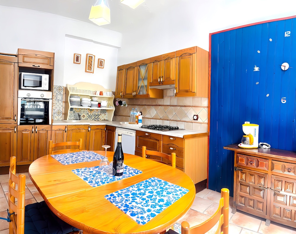 Villa Medinilla With Private Pool in Conil