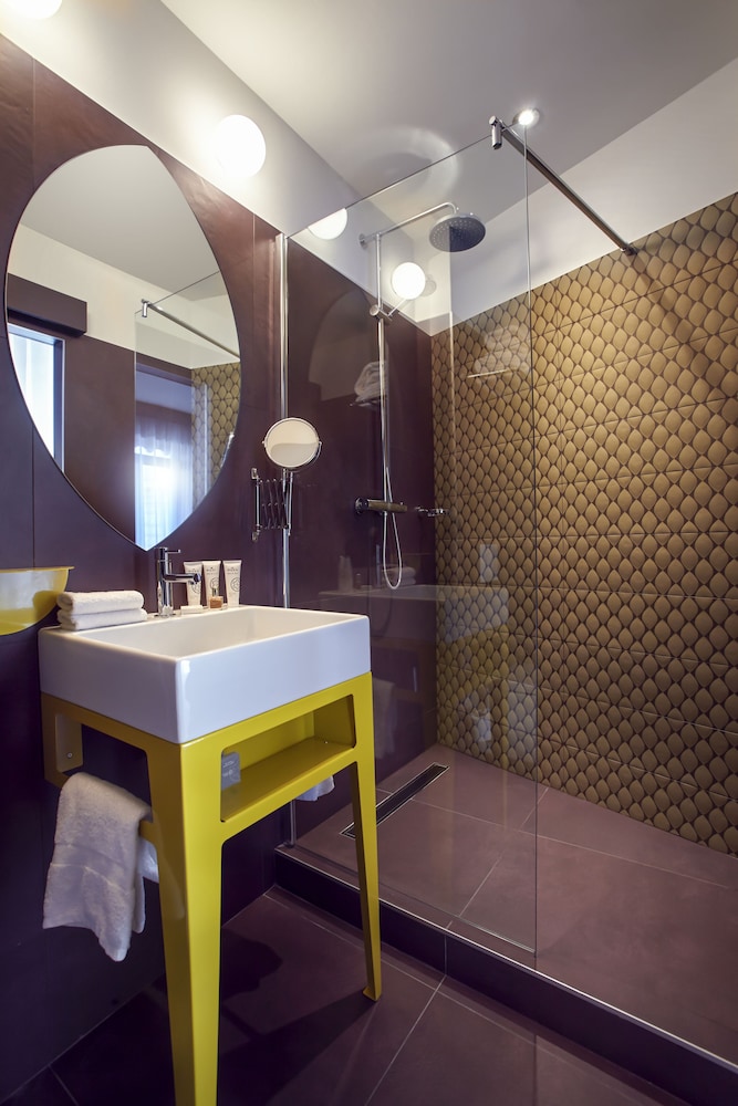 Montpellier Vacations - Grand Hotel du Midi - Property Image 6
