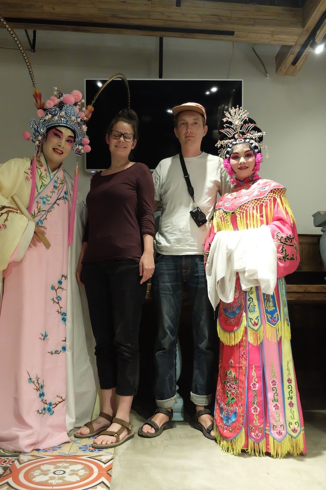 Chengdu Sonderia Hostel&Bar-Lazybones
