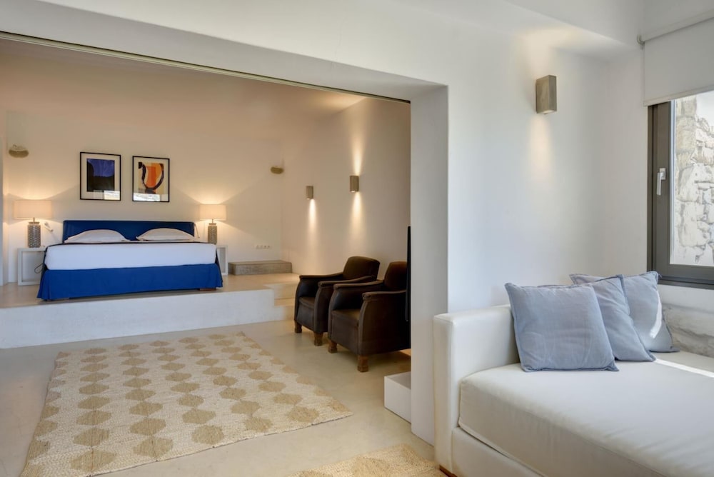 Stunning 5-bed - Villa Big Blue view 4