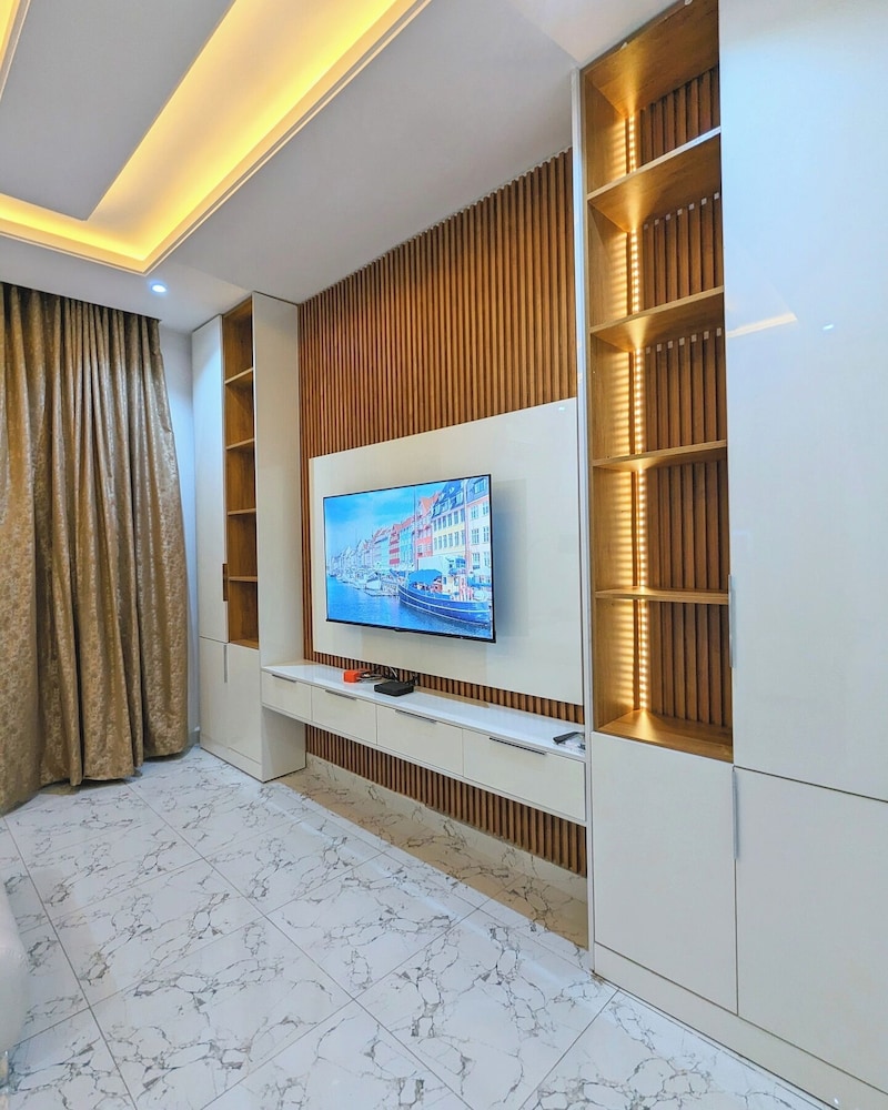 Westpark Luxury Apartment