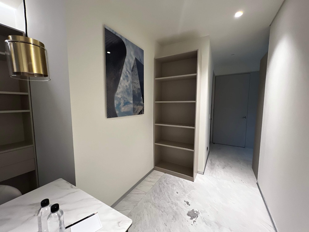 w Brilliant 1BR w Modern Balcony in Polanco