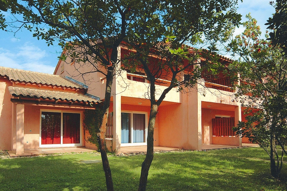 Apartment Near Pinarellu Bay Beach