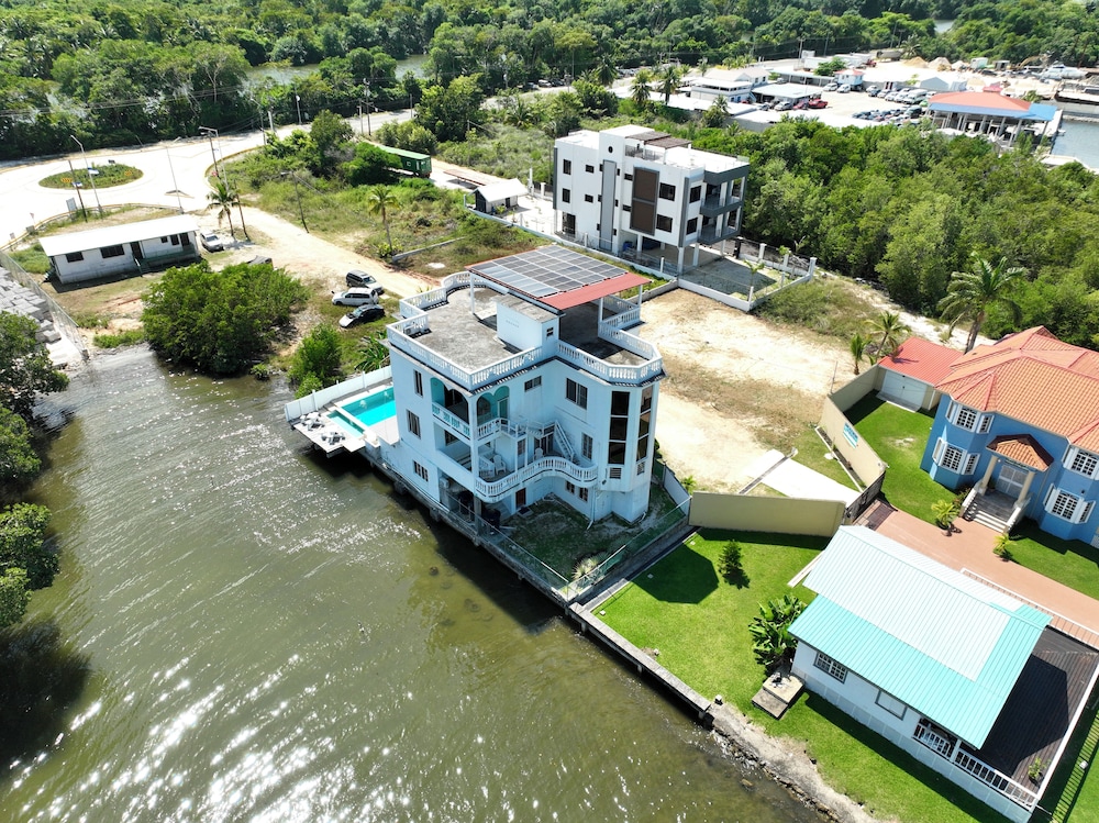 See Belize Sea View Vacation Rentals