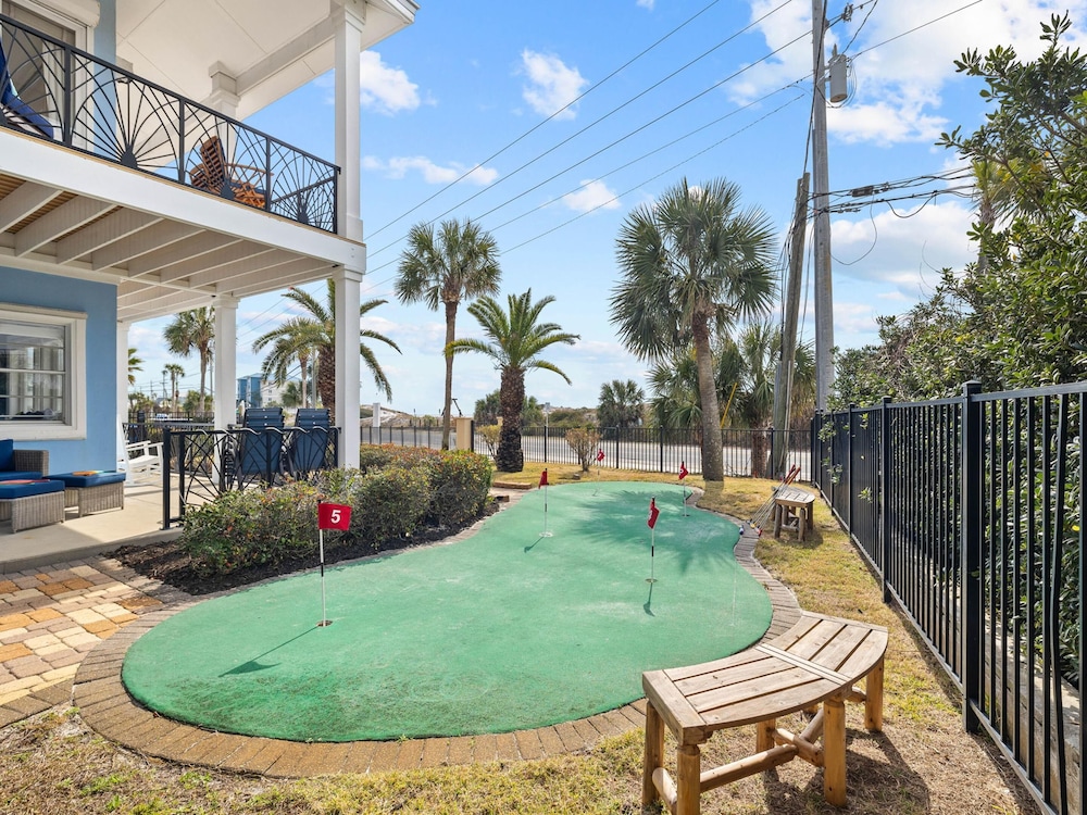 Private Paradise on Front Beach Rd by Resort Collection