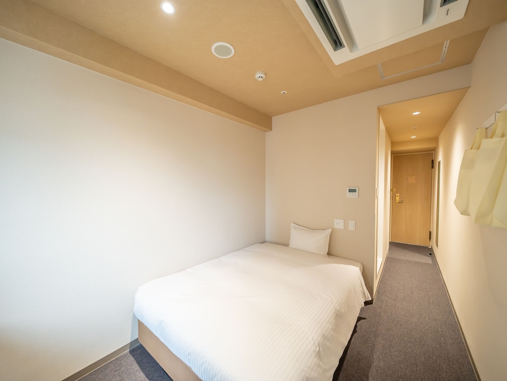 Shinsaibashi ARTY Inn 4