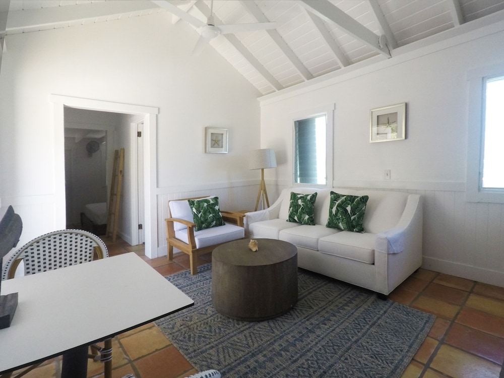 Peace and Plenty Resort - Property Image 8