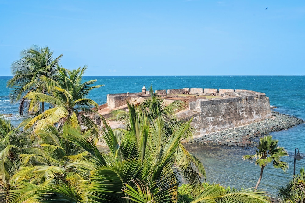 Condado Lagoon by Otium