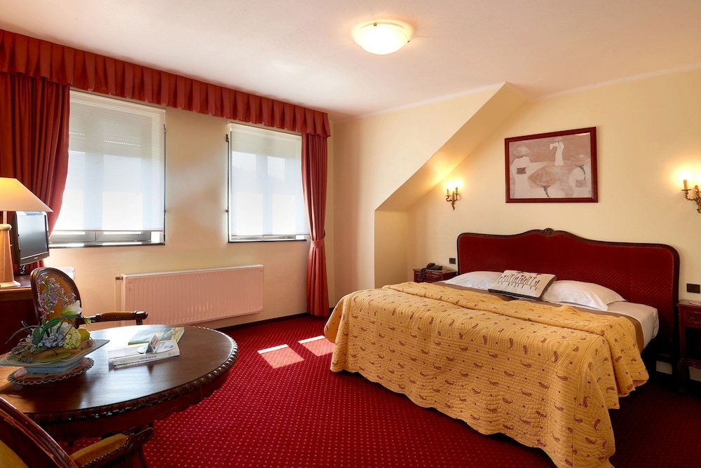 Hostellerie Belle-Vue - Property Image 29