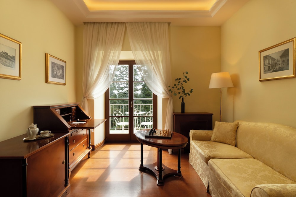 Dvorec Jeruzalem view 4