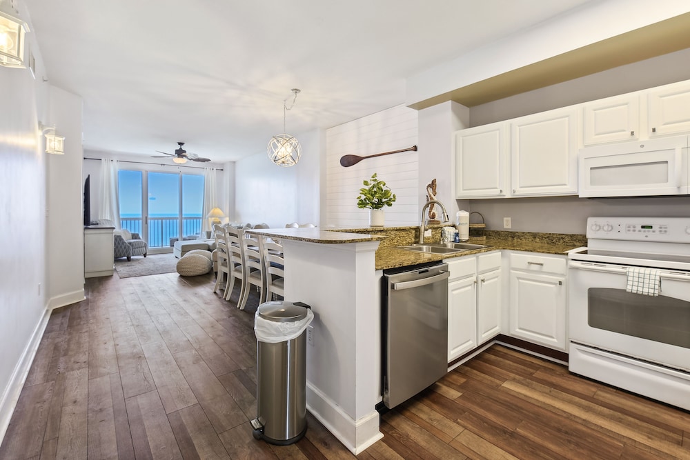 Sunrise Beach Resort by Book That Condo view 4