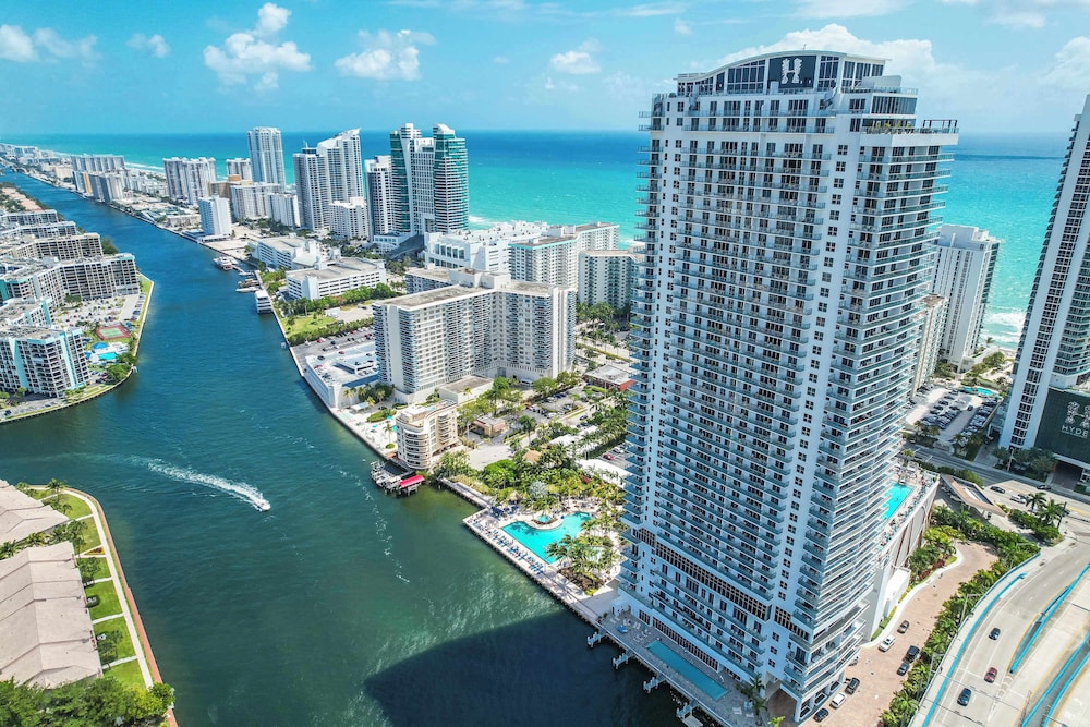 Ocean Eagle View - Luxury Oceanfront Stay for 6