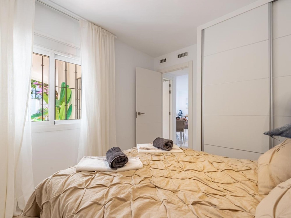 Azahara1 Beautiful Apartment Frontline Golf